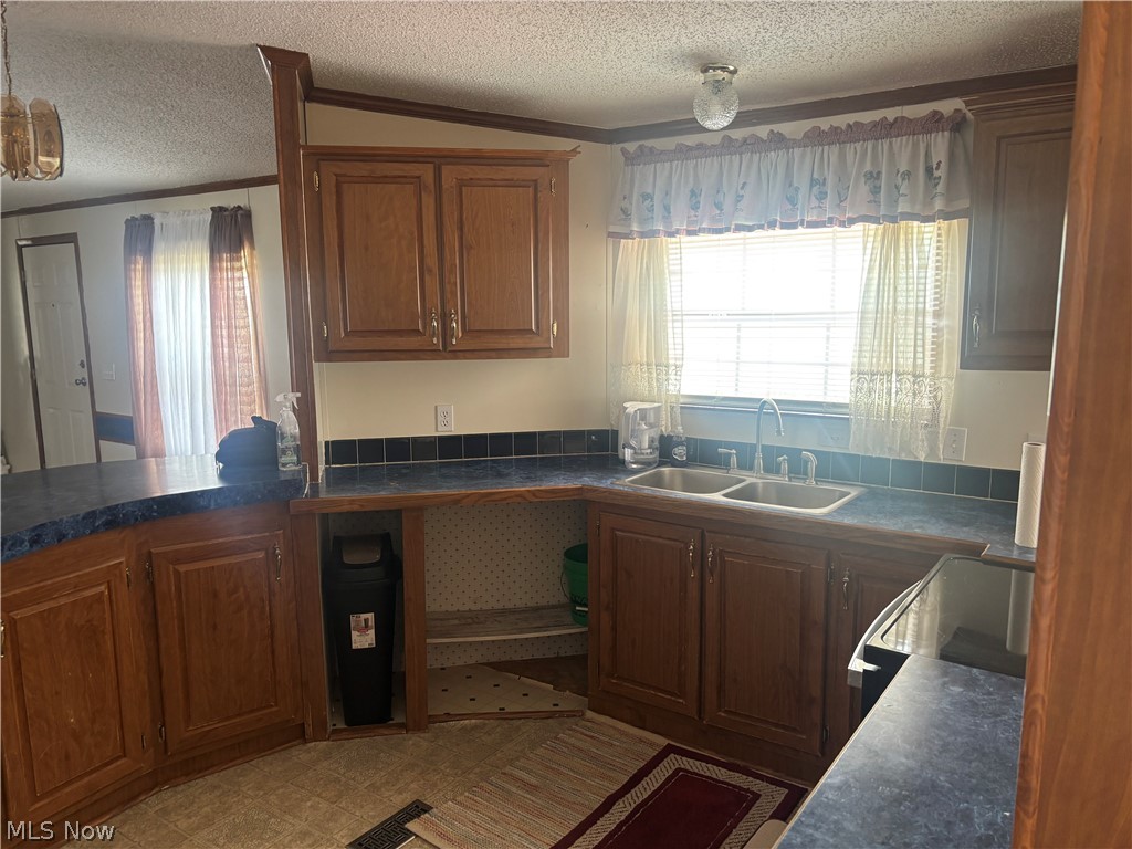 19 Ledgewood Road Mansfield OH 44905