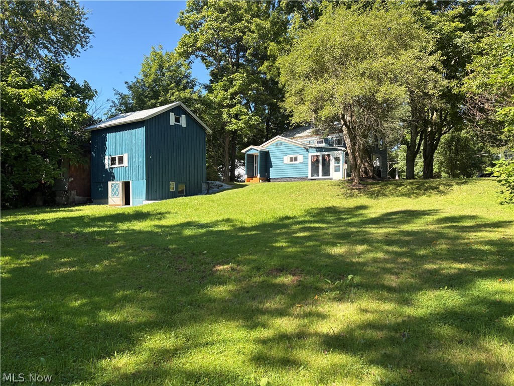 2848 Liberty Street Rock Creek OH 44084