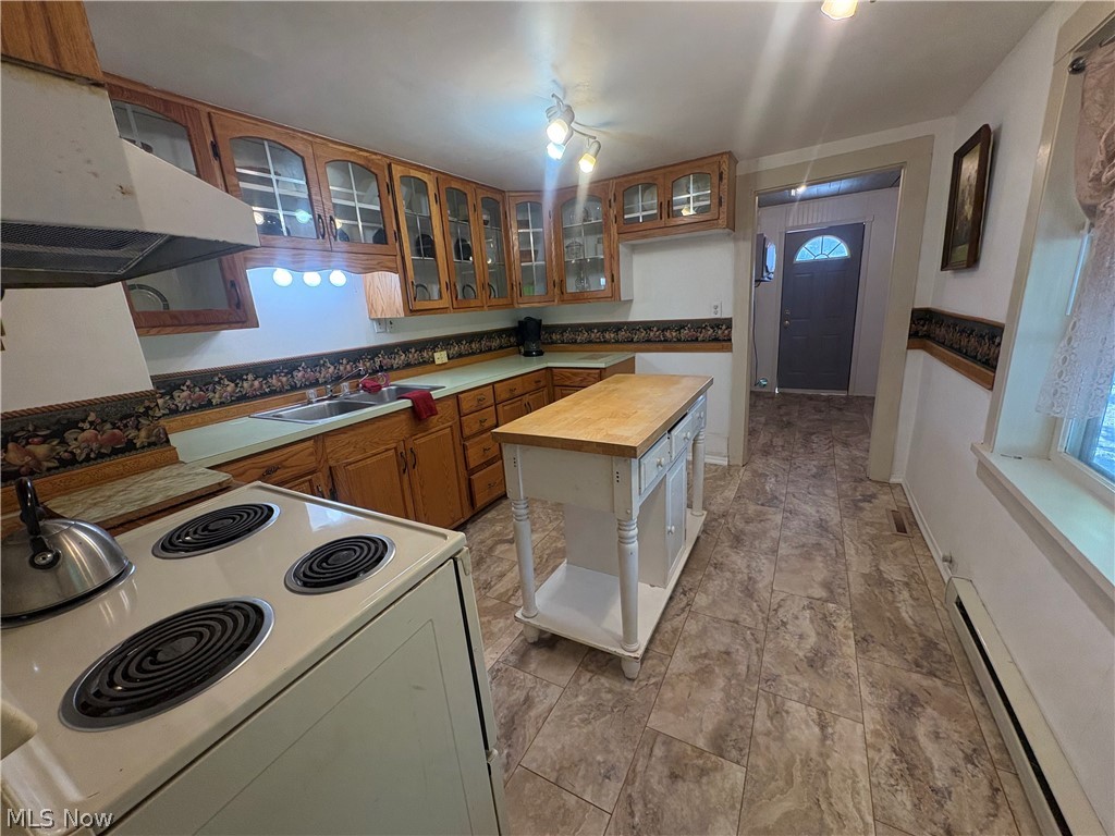 2848 Liberty Street Rock Creek OH 44084