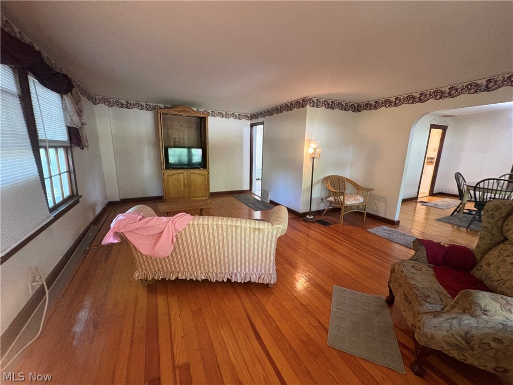 2848 Liberty Street Rock Creek OH 44084
