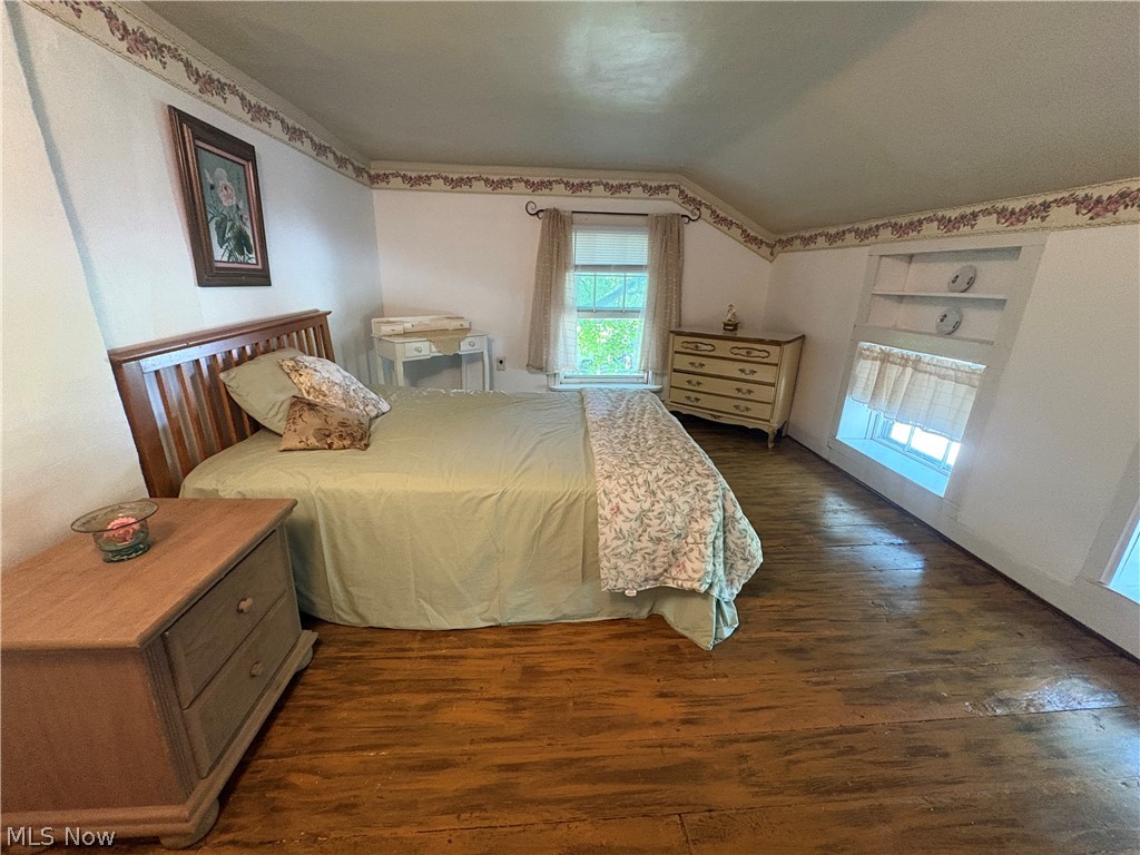 2848 Liberty Street Rock Creek OH 44084