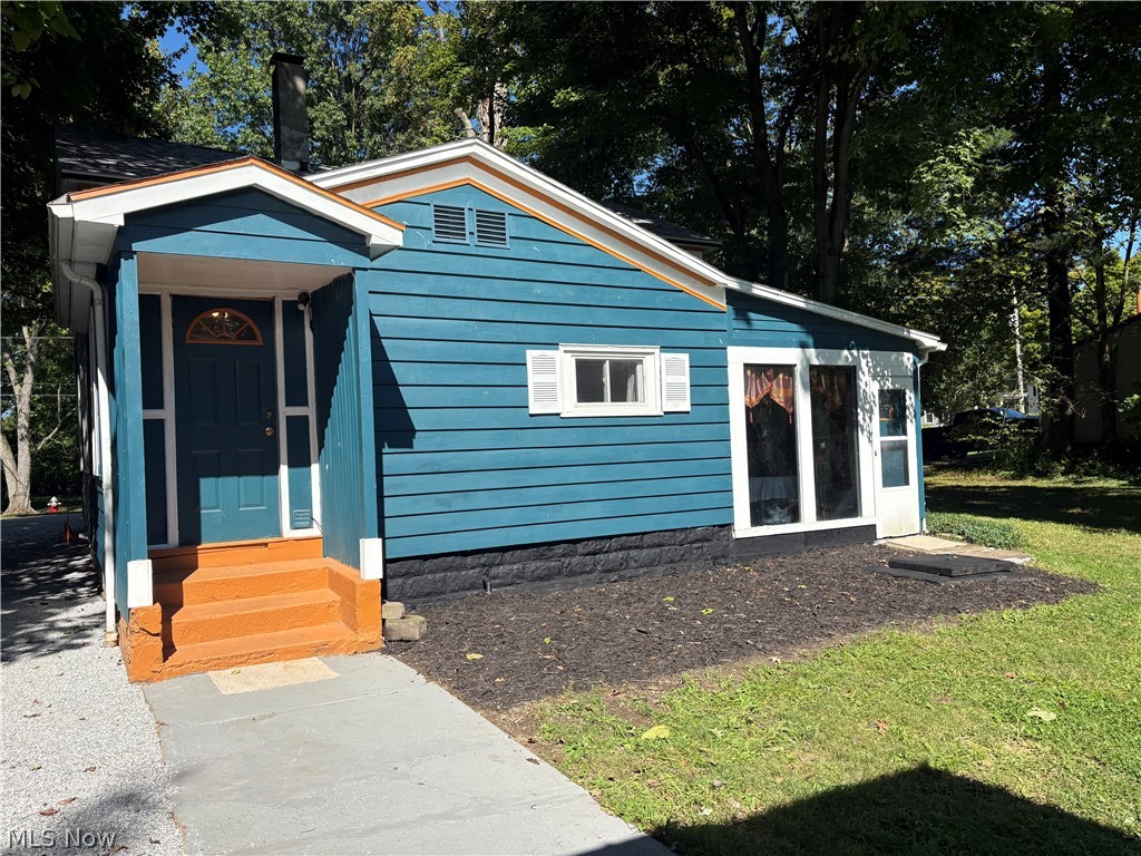2848 Liberty Street Rock Creek OH 44084
