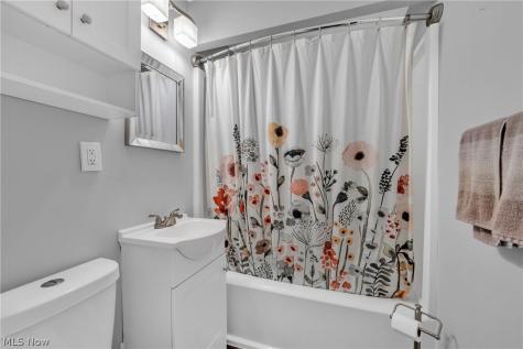 311 E 262nd Street Euclid OH 44132