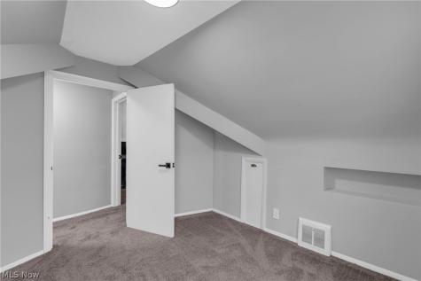 311 E 262nd Street Euclid OH 44132