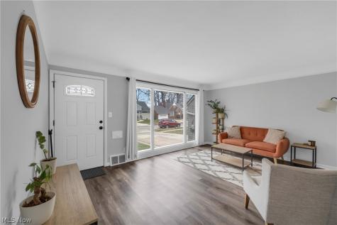 311 E 262nd Street Euclid OH 44132