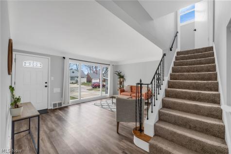 311 E 262nd Street Euclid OH 44132