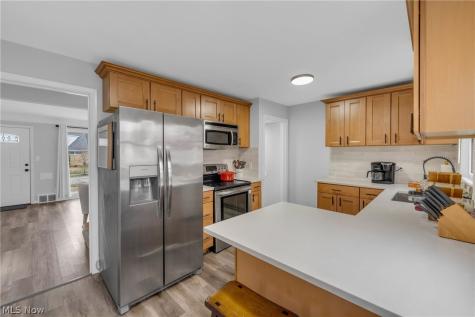 311 E 262nd Street Euclid OH 44132