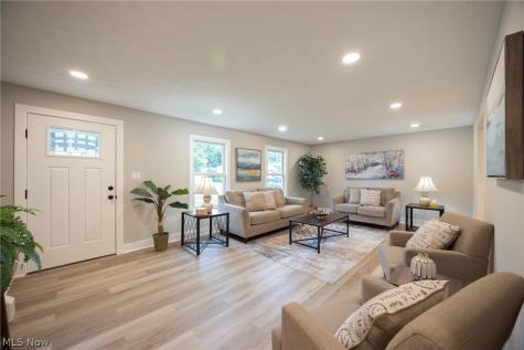 399 Ridgewood Drive Eastlake OH 44095