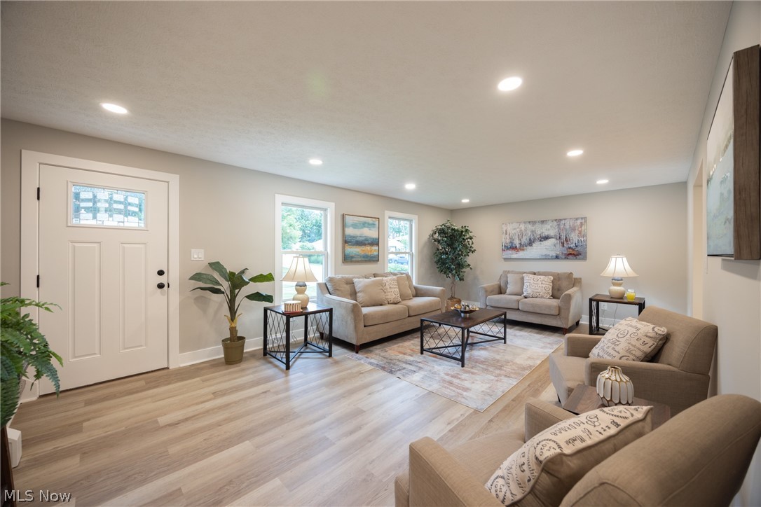 399 Ridgewood Drive Eastlake OH 44095
