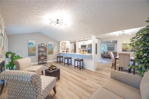 399 Ridgewood Drive Eastlake OH 44095