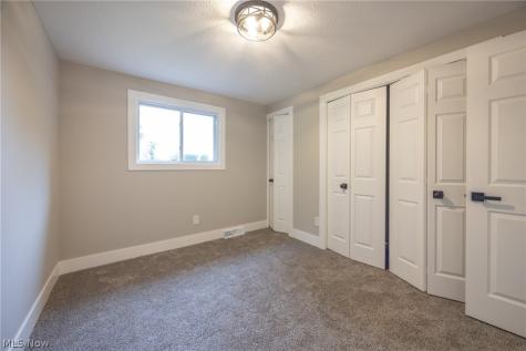 399 Ridgewood Drive Eastlake OH 44095