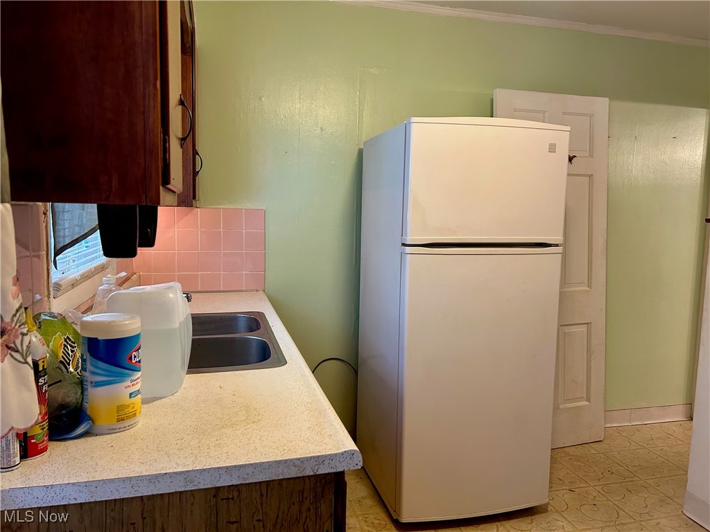 163 Tudor Avenue Akron OH 44312