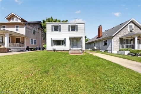 378 Hillwood Drive Akron OH 44320