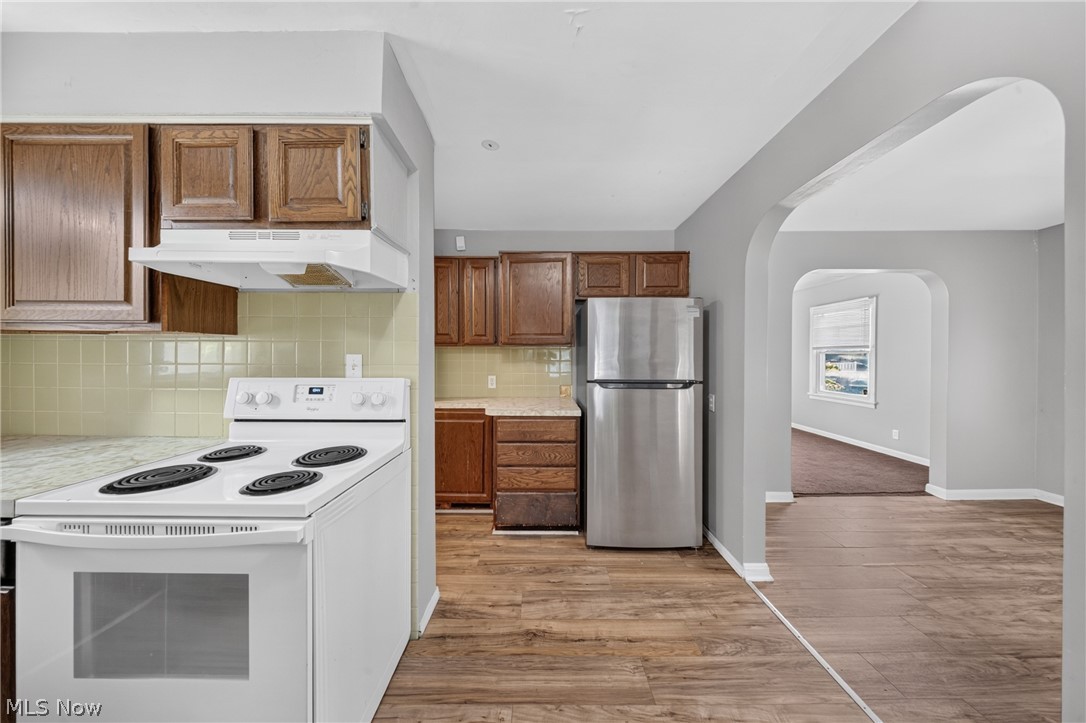 378 Hillwood Drive Akron OH 44320