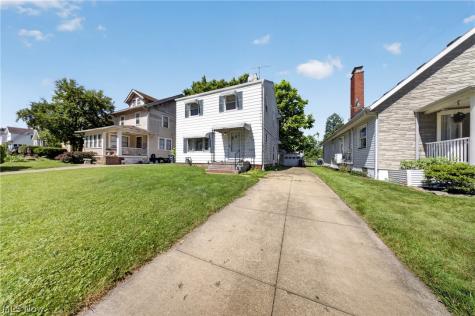 378 Hillwood Drive Akron OH 44320