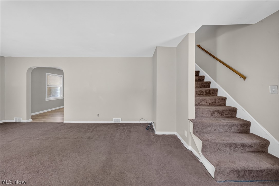 378 Hillwood Drive Akron OH 44320