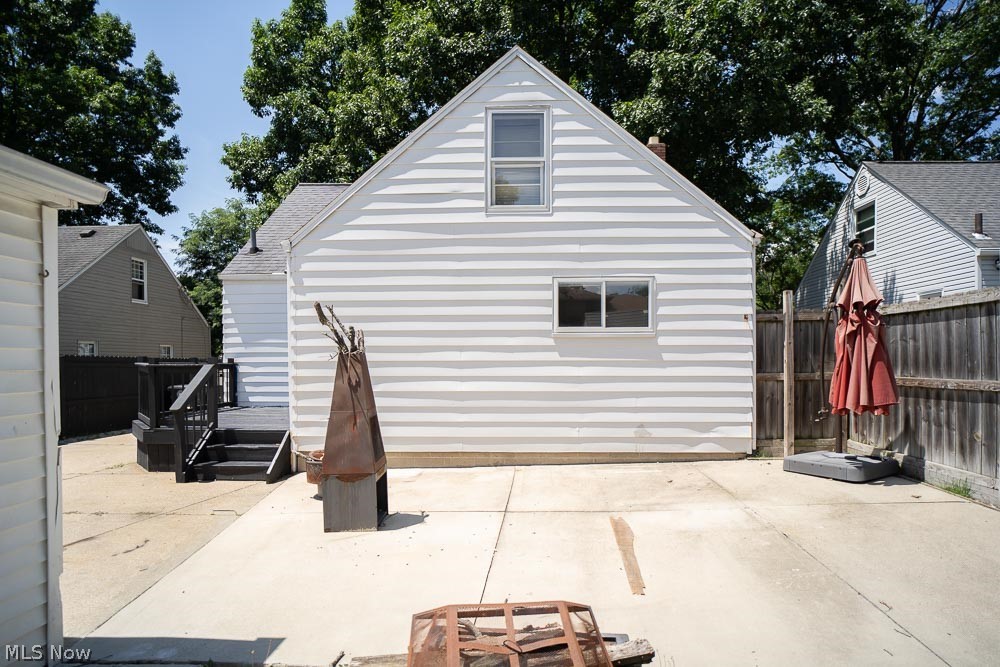 1853 Evergreen Avenue Akron OH 44301