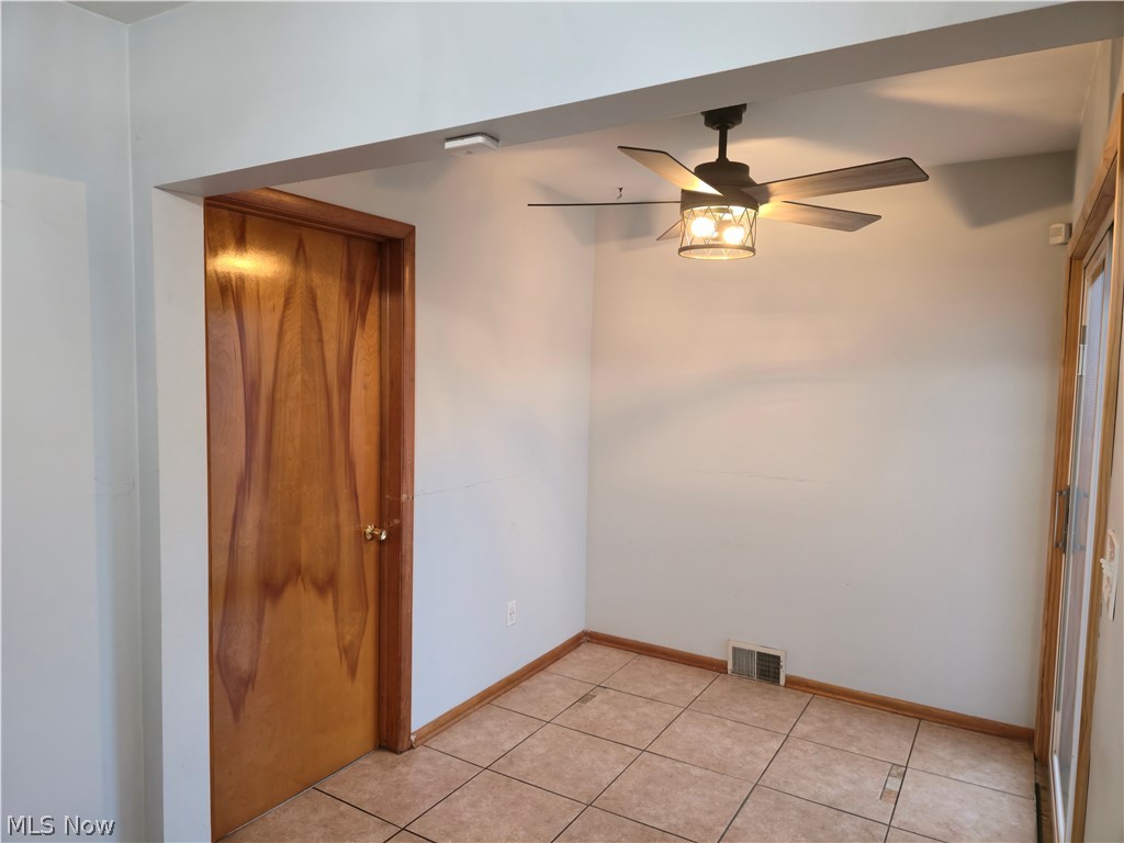 1853 Evergreen Avenue Akron OH 44301