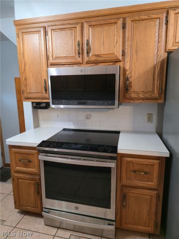 1853 Evergreen Avenue Akron OH 44301