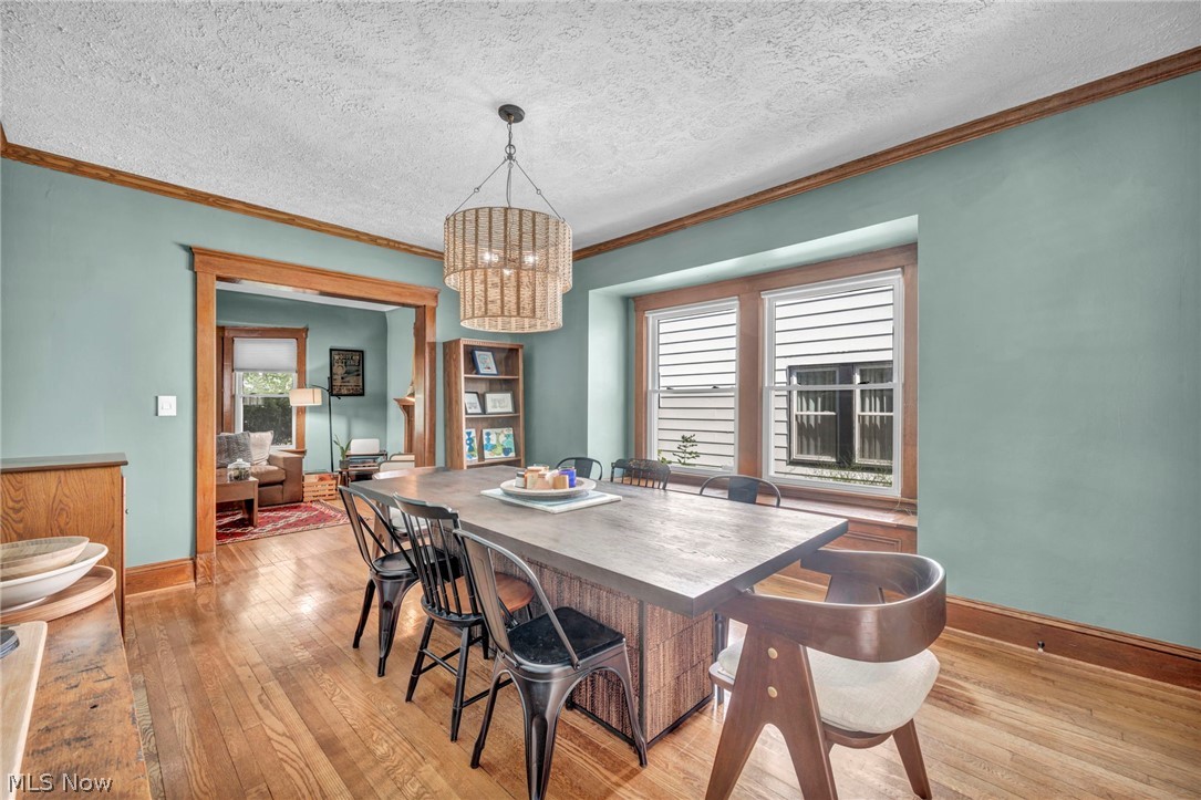 1593 Cohassett Avenue Lakewood OH 44107