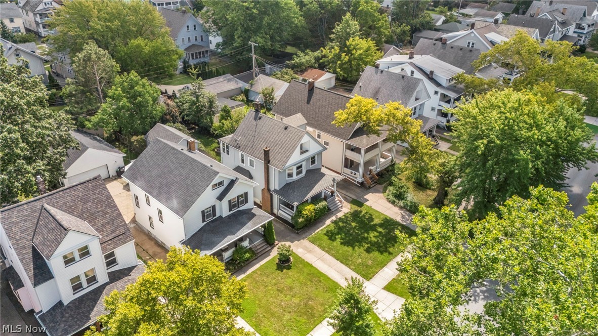 1593 Cohassett Avenue Lakewood OH 44107