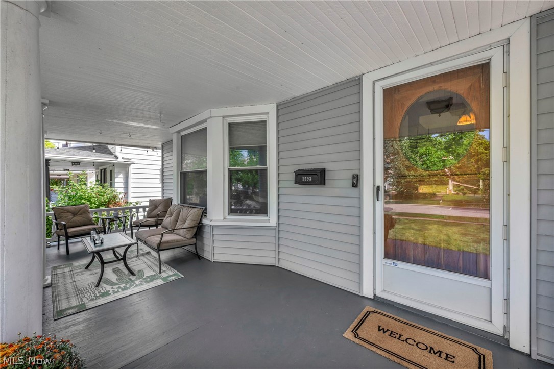 1593 Cohassett Avenue Lakewood OH 44107