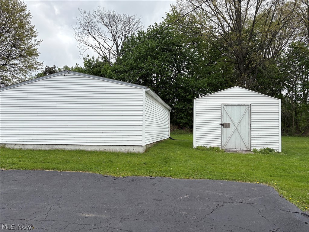 1478 Morris Street Mineral Ridge OH 44440