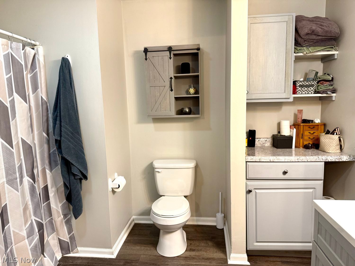 1950 Meredith Place Uhrichsville OH 44683