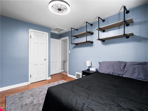 6711 Parma Park Boulevard Parma Heights OH 44130