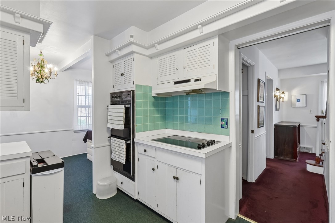 2964 Green Road Shaker Heights OH 44122