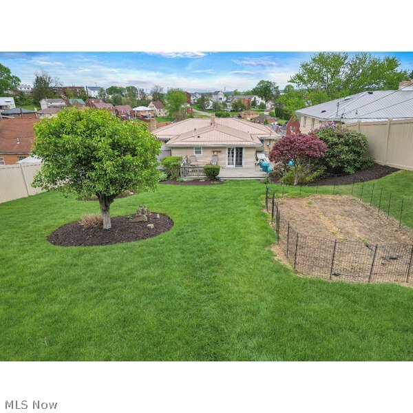 2711 Whitehaven Boulevard Steubenville OH 43952