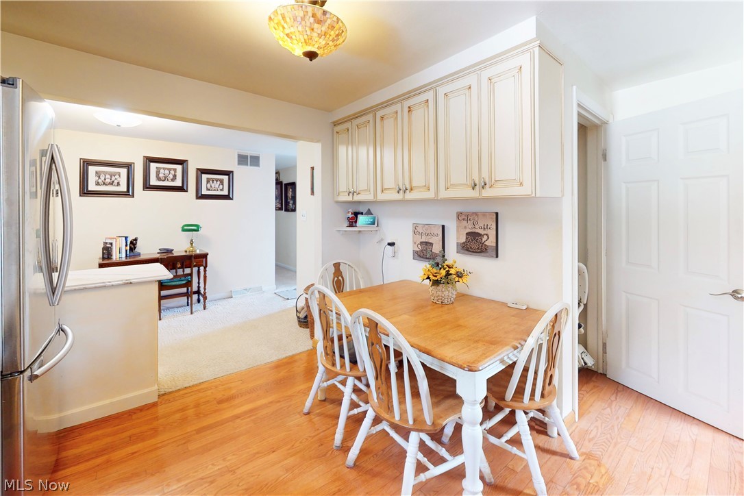 2711 Whitehaven Boulevard Steubenville OH 43952