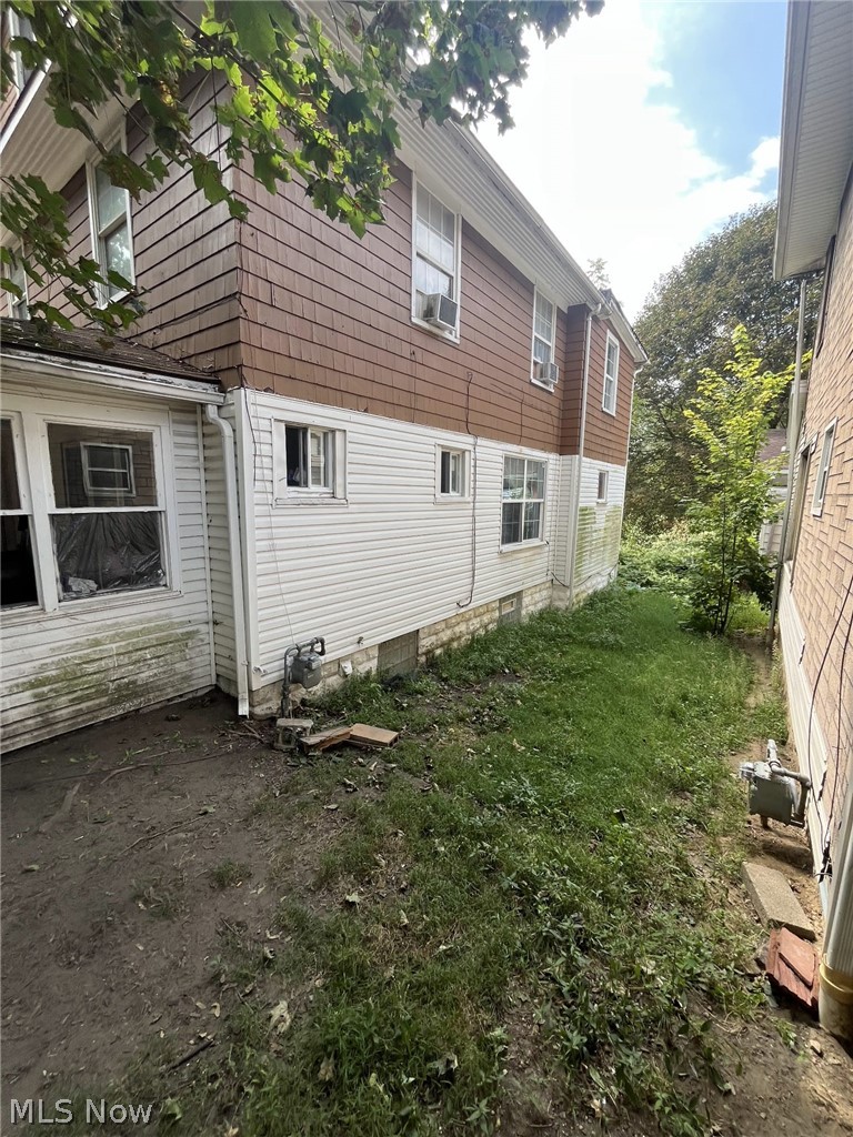 1264 Pondview Avenue Akron OH 44305