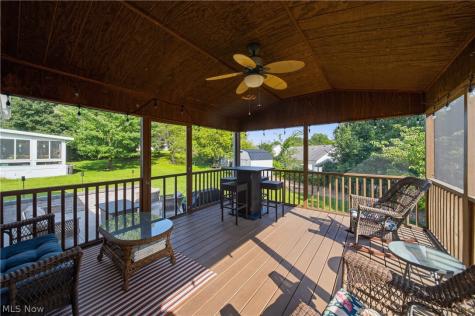 984 Elizabeth Court Cuyahoga Falls OH 44221
