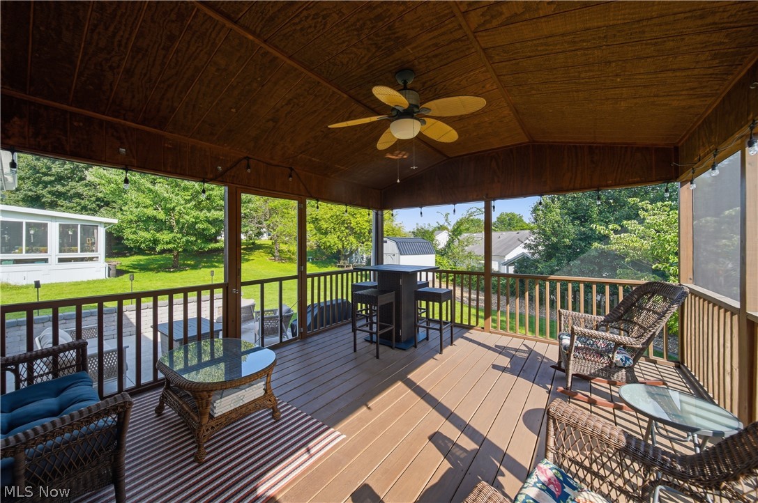 984 Elizabeth Court Cuyahoga Falls OH 44221