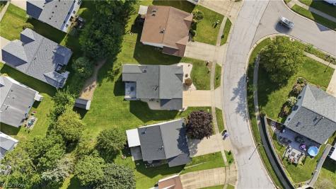 984 Elizabeth Court Cuyahoga Falls OH 44221