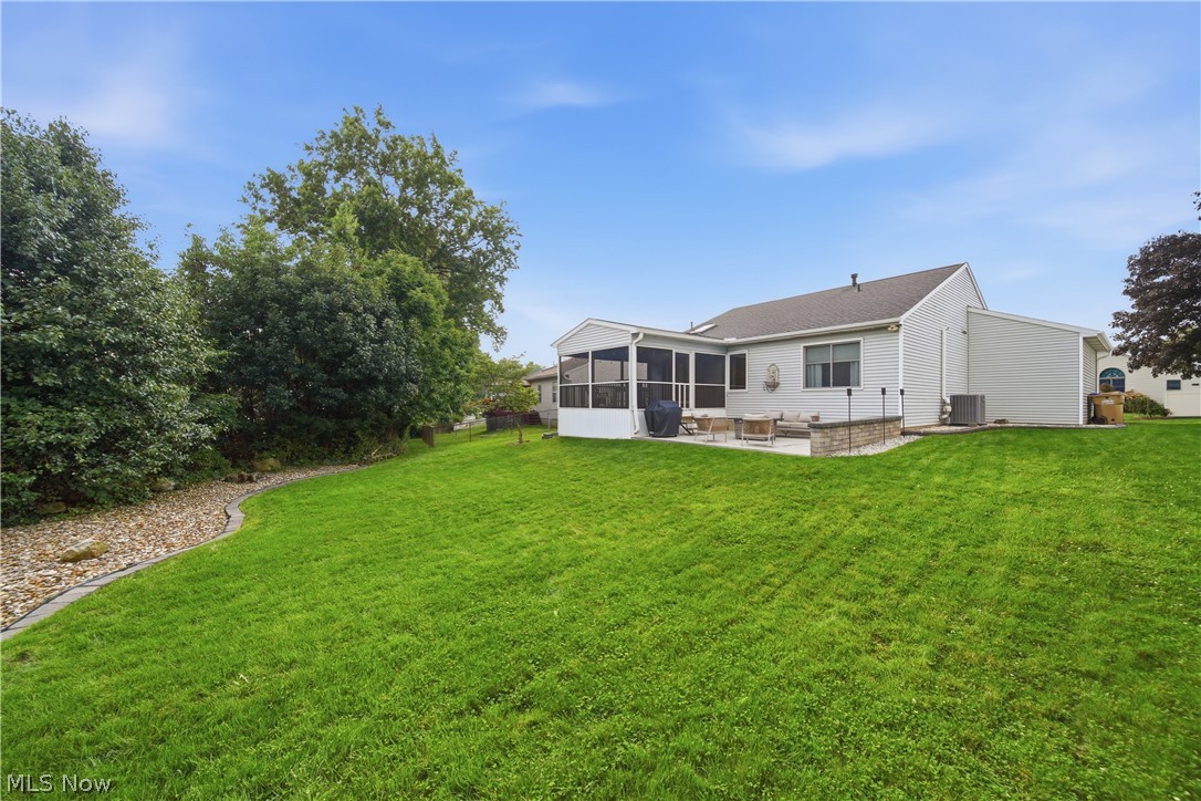 984 Elizabeth Court Cuyahoga Falls OH 44221