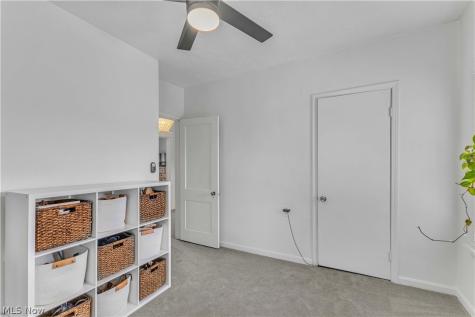 1252 Andrews Avenue Lakewood OH 44107