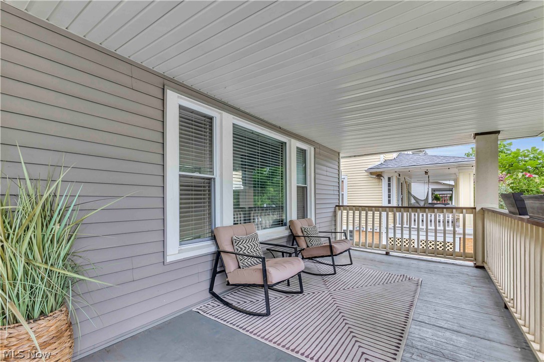 1252 Andrews Avenue Lakewood OH 44107