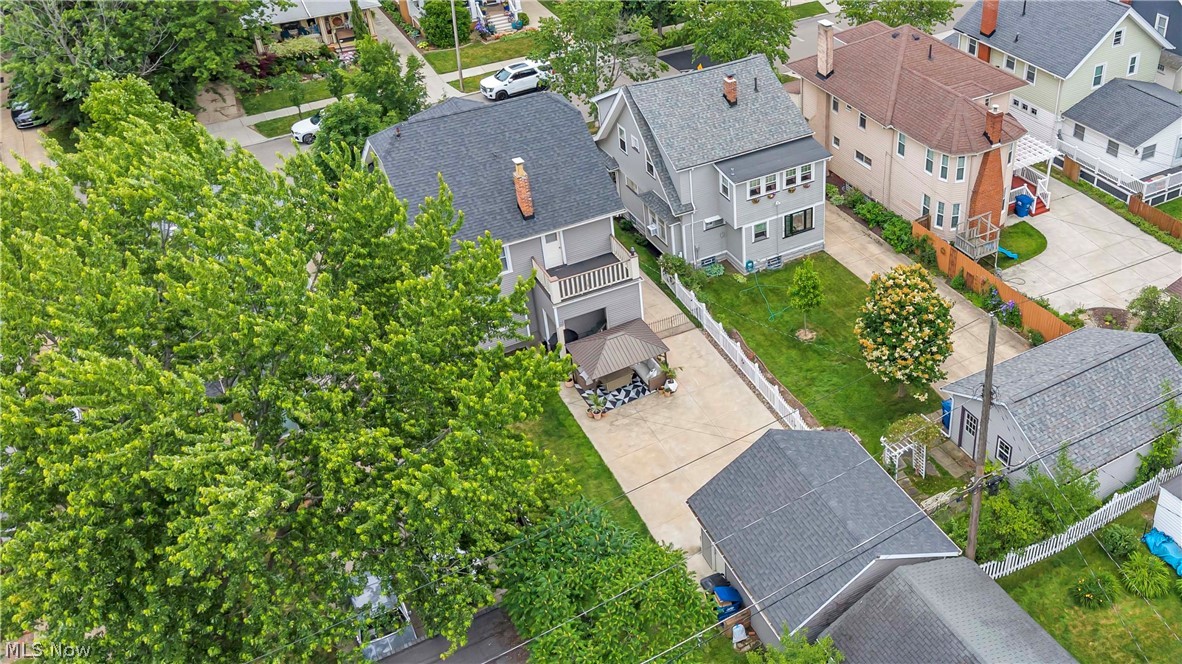 1252 Andrews Avenue Lakewood OH 44107