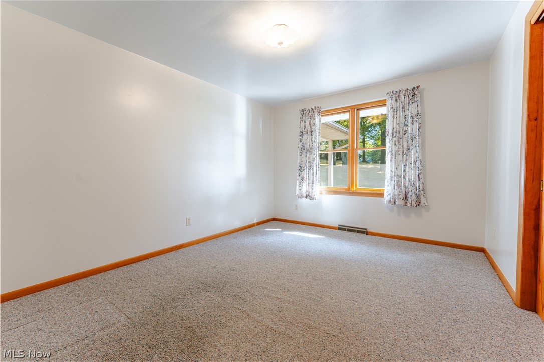 383 Bahler Street SW Sugarcreek OH 44681