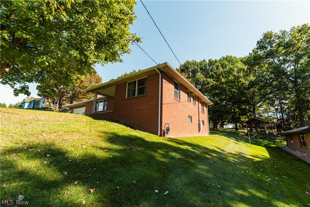 383 Bahler Street SW Sugarcreek OH 44681