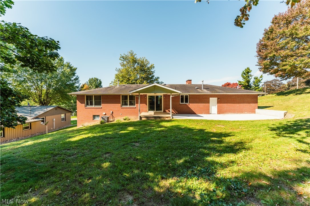 383 Bahler Street SW Sugarcreek OH 44681