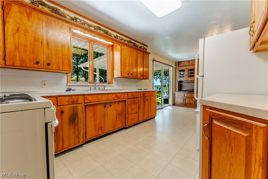 383 Bahler Street SW Sugarcreek OH 44681