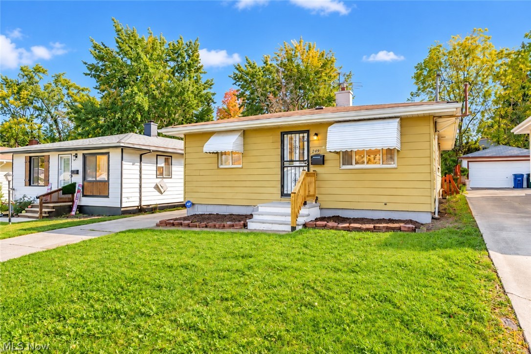 4769 E 174 Street Cleveland OH 44128