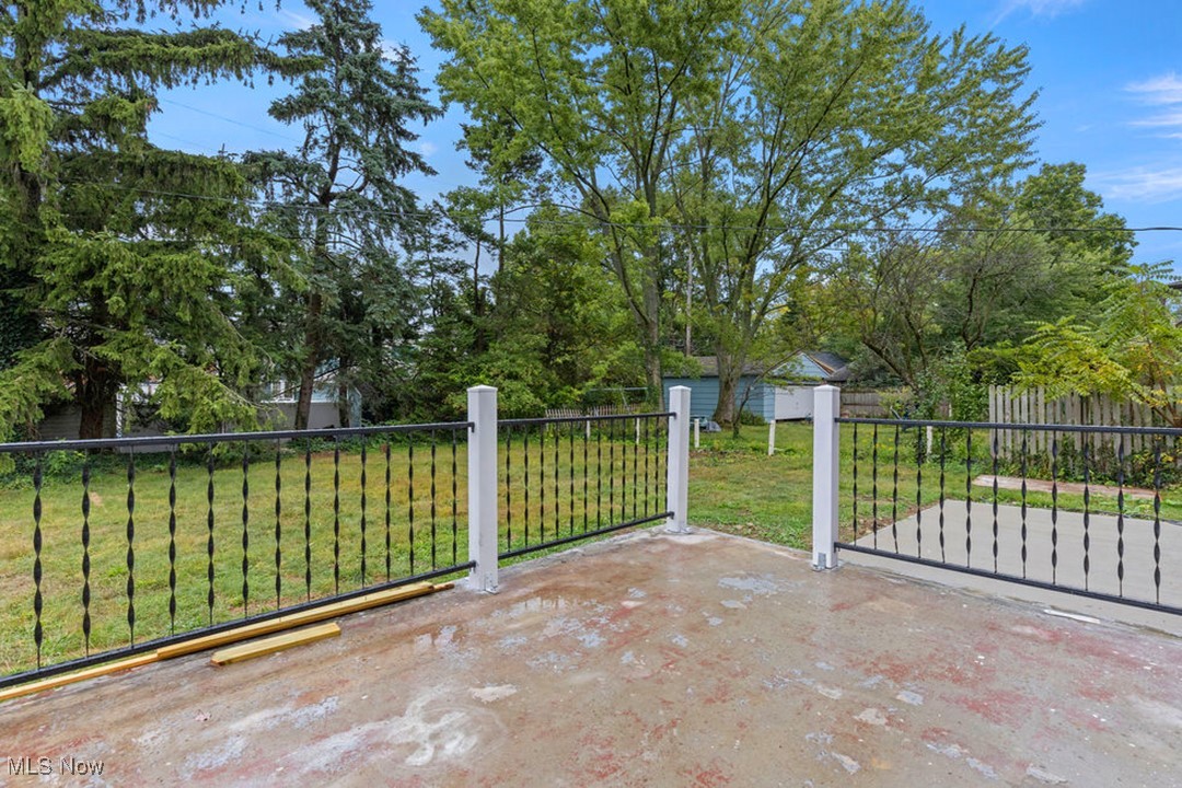 3463 Edison Road Cleveland Heights OH 44121