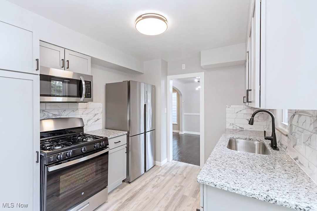 3463 Edison Road Cleveland Heights OH 44121