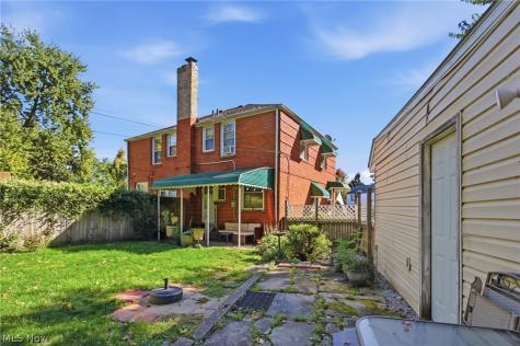 14020 Seneca Court Cleveland OH 44111