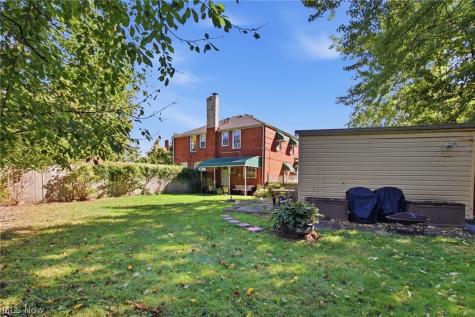 14020 Seneca Court Cleveland OH 44111