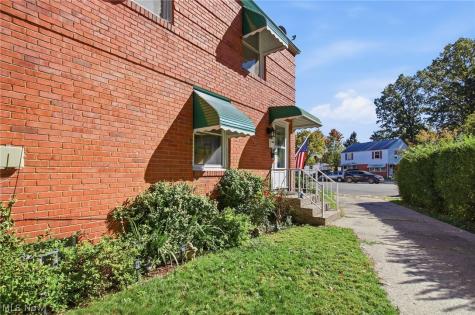 14020 Seneca Court Cleveland OH 44111